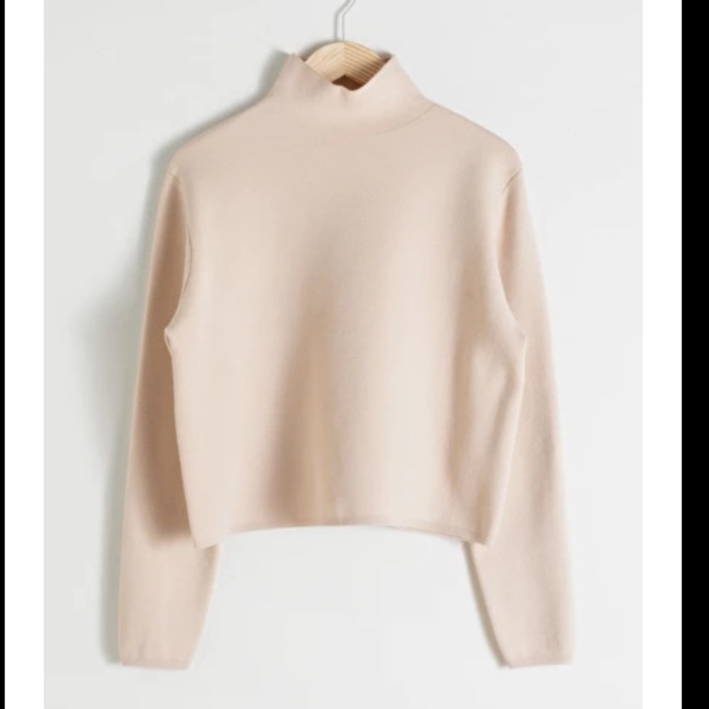 & Other Stories Cropped Relaxed Fit Turtleneck